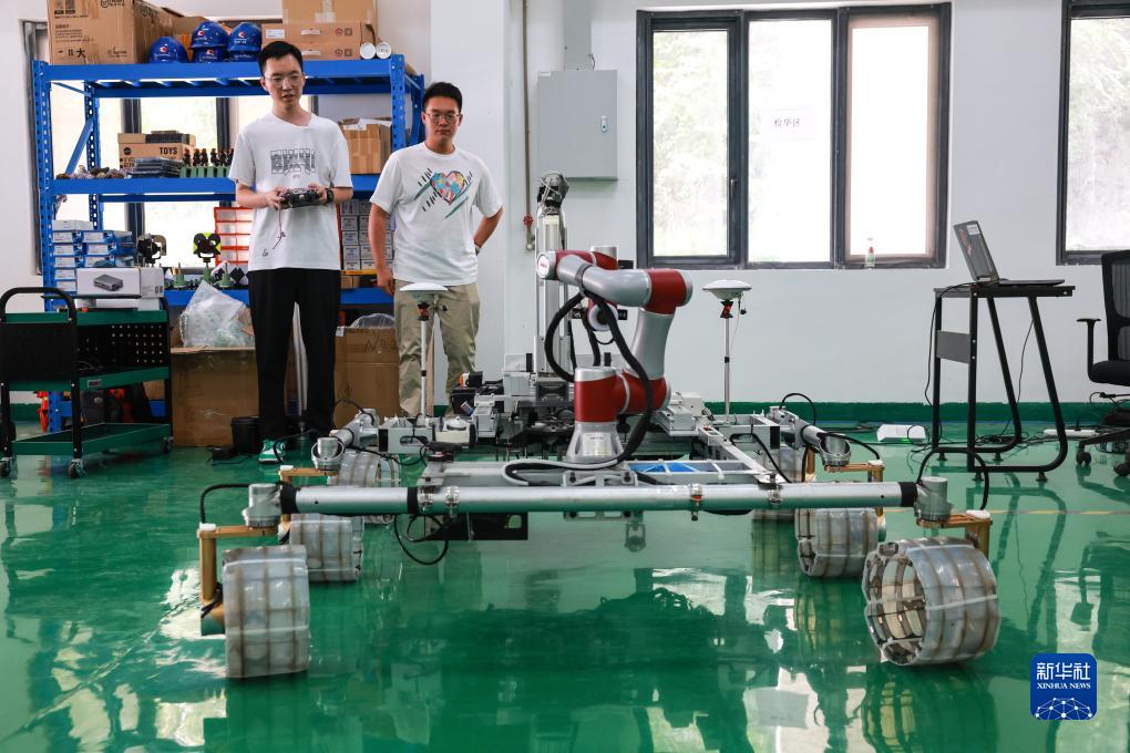 智能机器人为“中国天眼”提供运维保障(图8)