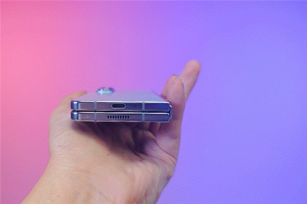 用了两周三星 Galaxy Z Fold5 聊聊我的感受和一些细节 用了两周三星 Galaxy Z Fold5 聊聊我的感受和一些细节(图3)