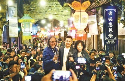 对话乌镇戏剧节三位发起人黄磊、赖声川、孟京辉  乌镇戏剧节的“十年之变”