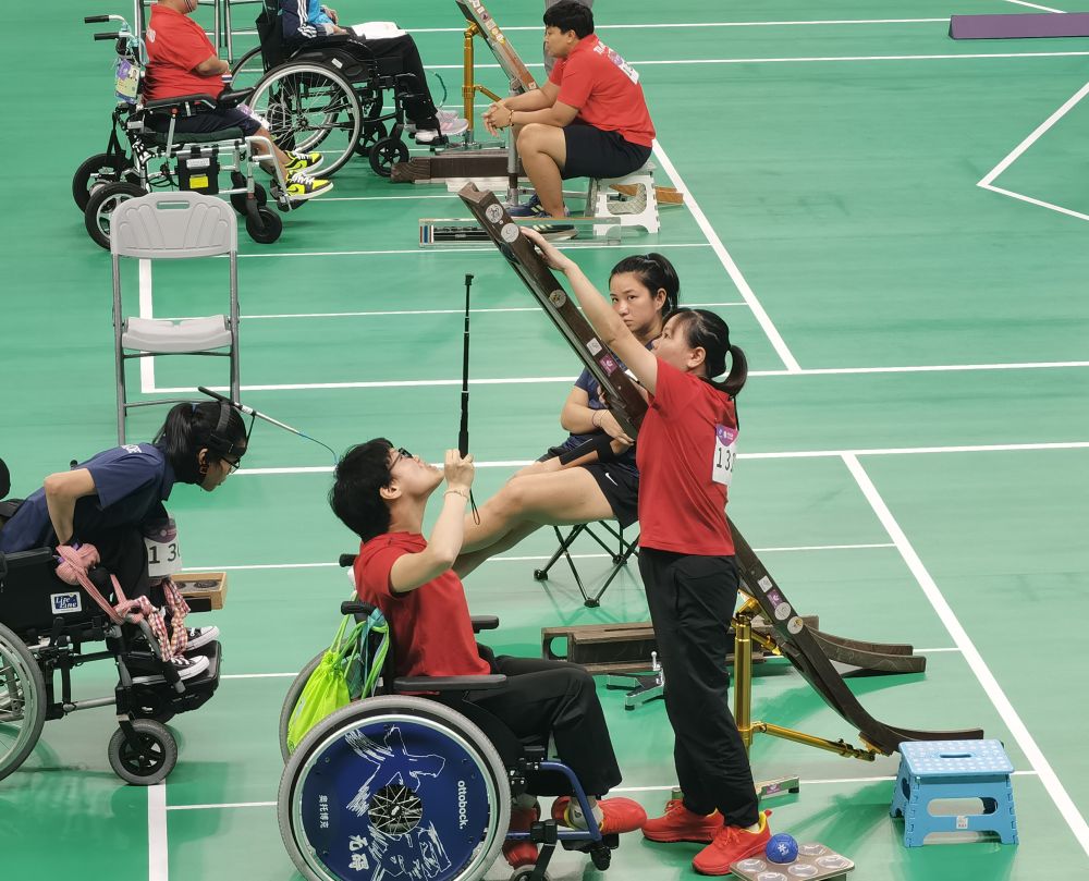 杭州亚残运会丨她是运动员、诗人、追星族，她是冠军杨贝贝(图3)