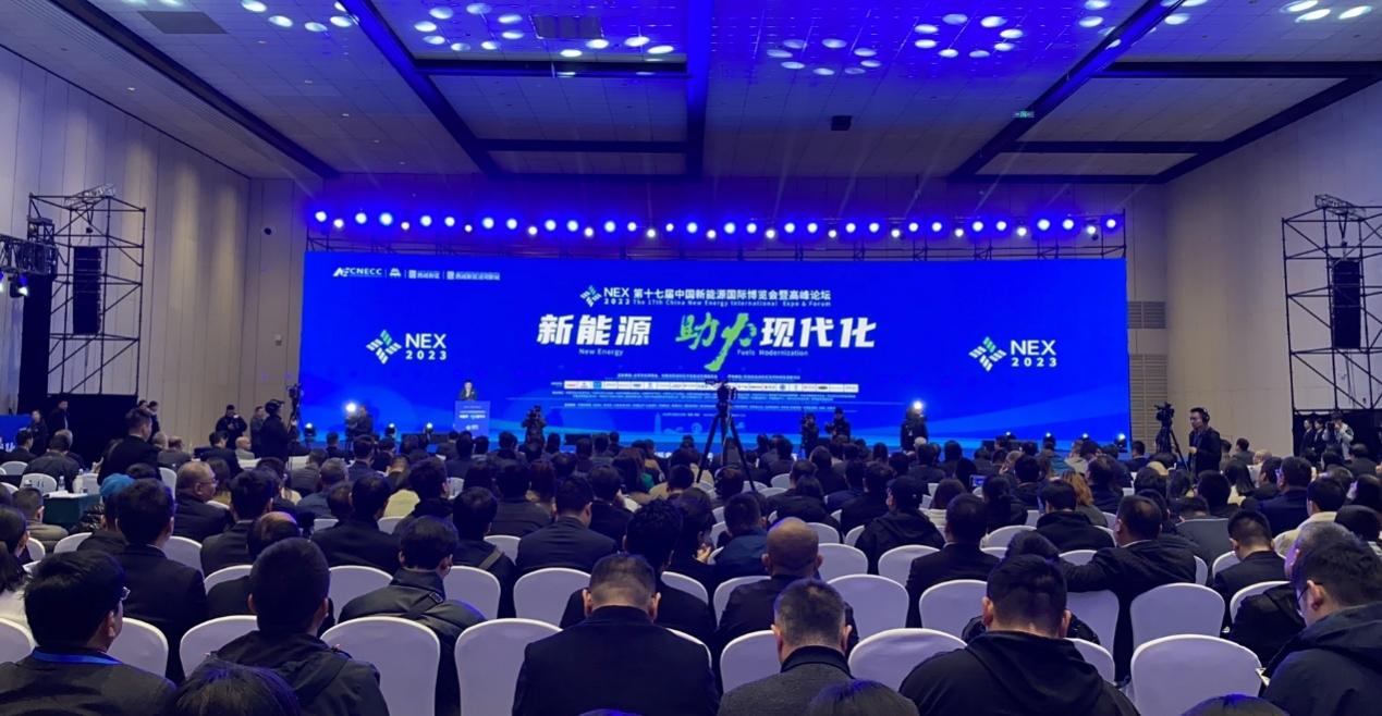 隆基绿能：科技引领全球 “双料冠军”实至名归