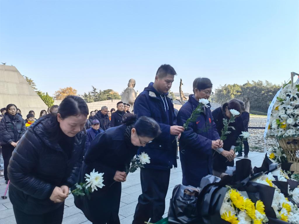 新华全媒+｜南京举行大屠杀死难者家祭活动 幸存者仅剩38位(图4)