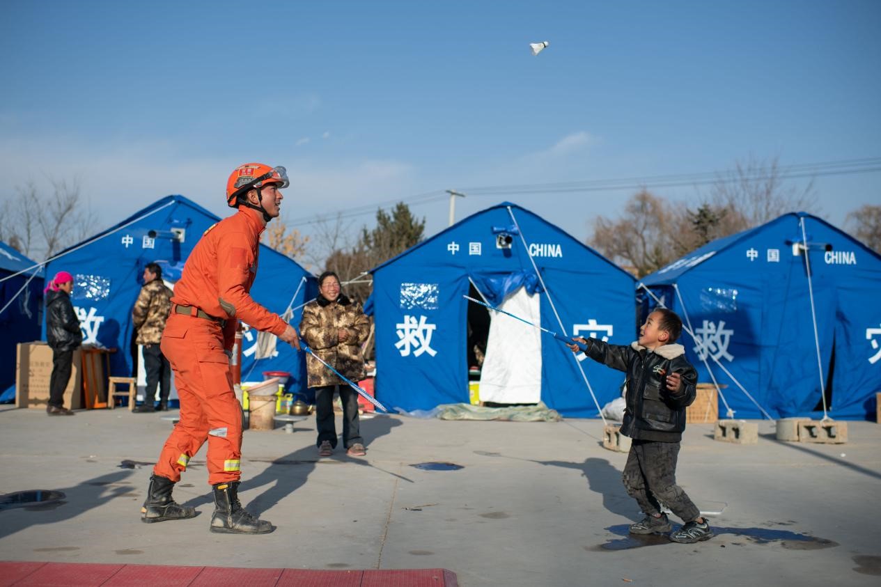 积石山6.2级地震 | 他们，时刻冲锋在前(图9)