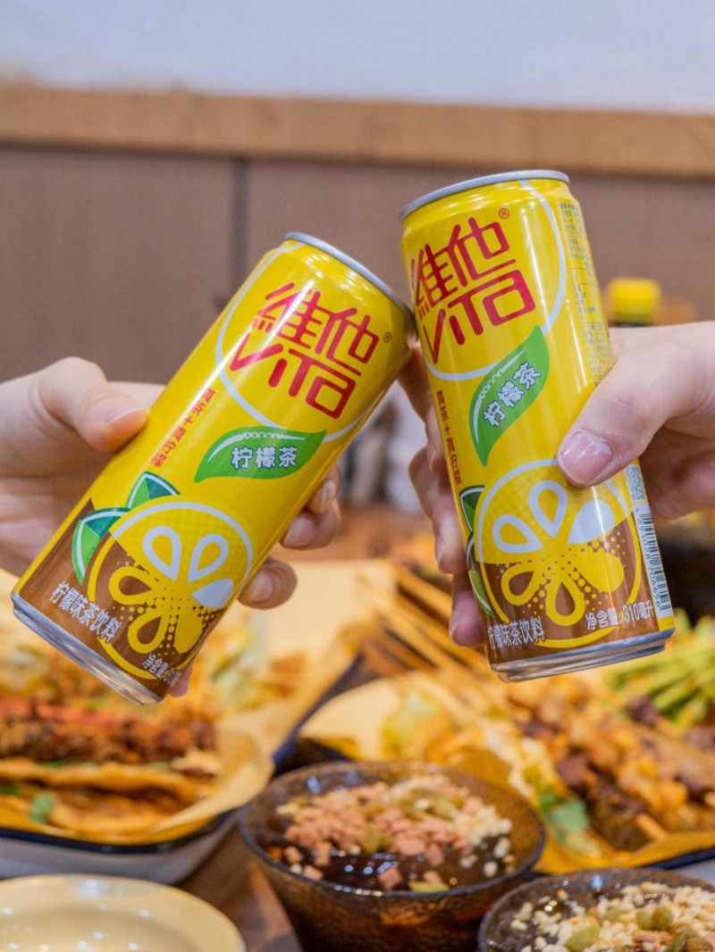 
			甘肃麻辣烫“火”出圈，维他柠檬茶解腻解辣，尽享舌尖上的美味
		(图3)