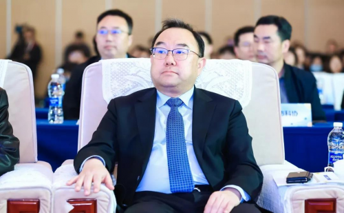 
			医工创新结合 ——天津医科大学牛远杰教授主持研发“海河—优医”大语言模型发布
		(图2)