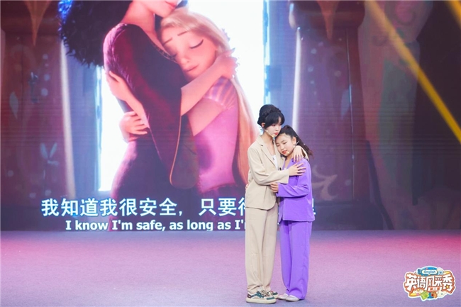 
			国际阅读日将至 亲子阅读热潮涌动
		(图2)