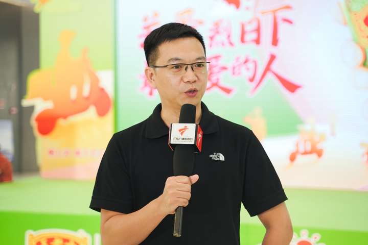 持续24年关爱高温工作群体，绿盒王老吉尽显温情