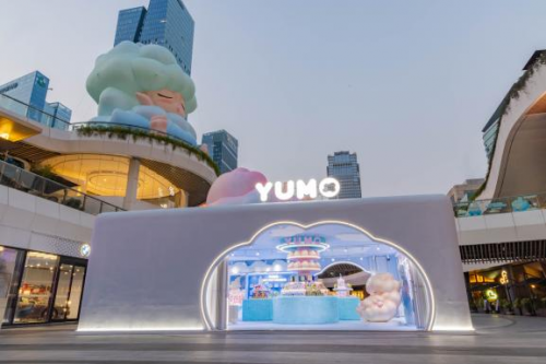 “YUMO 2周年快闪”空降深圳，“潮玩们”为何轻松打动年轻人？