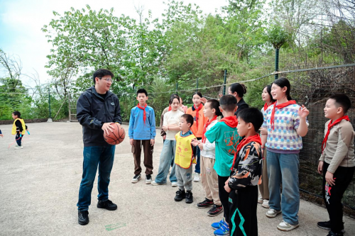 长安启源温情助学，一起向美好跃迁(图8)