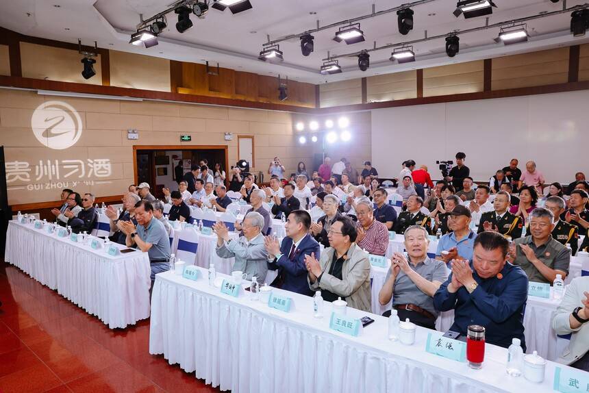 粽香墨韵迎端午 丹青妙笔书华章 中联国兴端午笔会在京举行(图2)