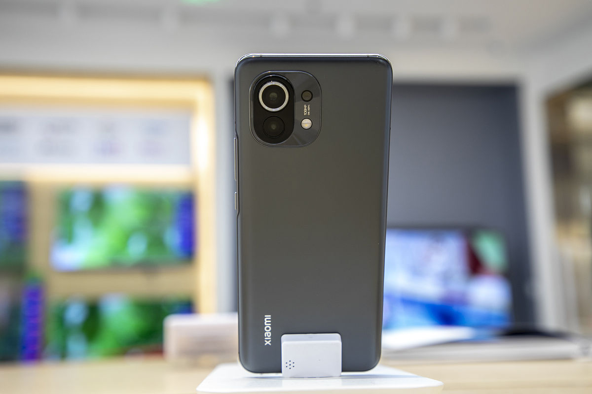 红米Note15系列：全面对称设计引领中端手机美学革命(图2)