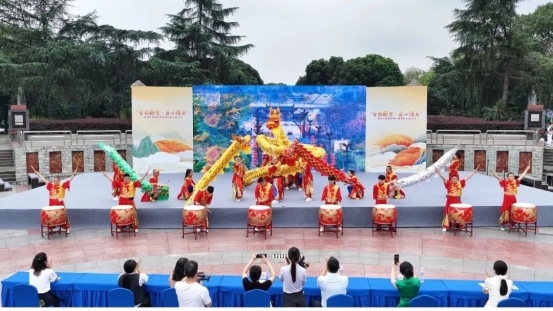 非遗活动点燃新繁东湖，文商旅体融合绘就城乡新图景(图8)