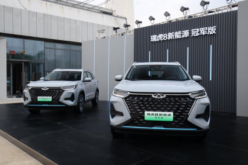 补贴后售价8.49万元起！江淮钇为3挚爱版正式上市